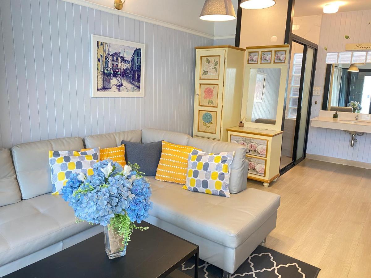 La Riva Boutique Hotel カムペーンペット エクステリア 写真