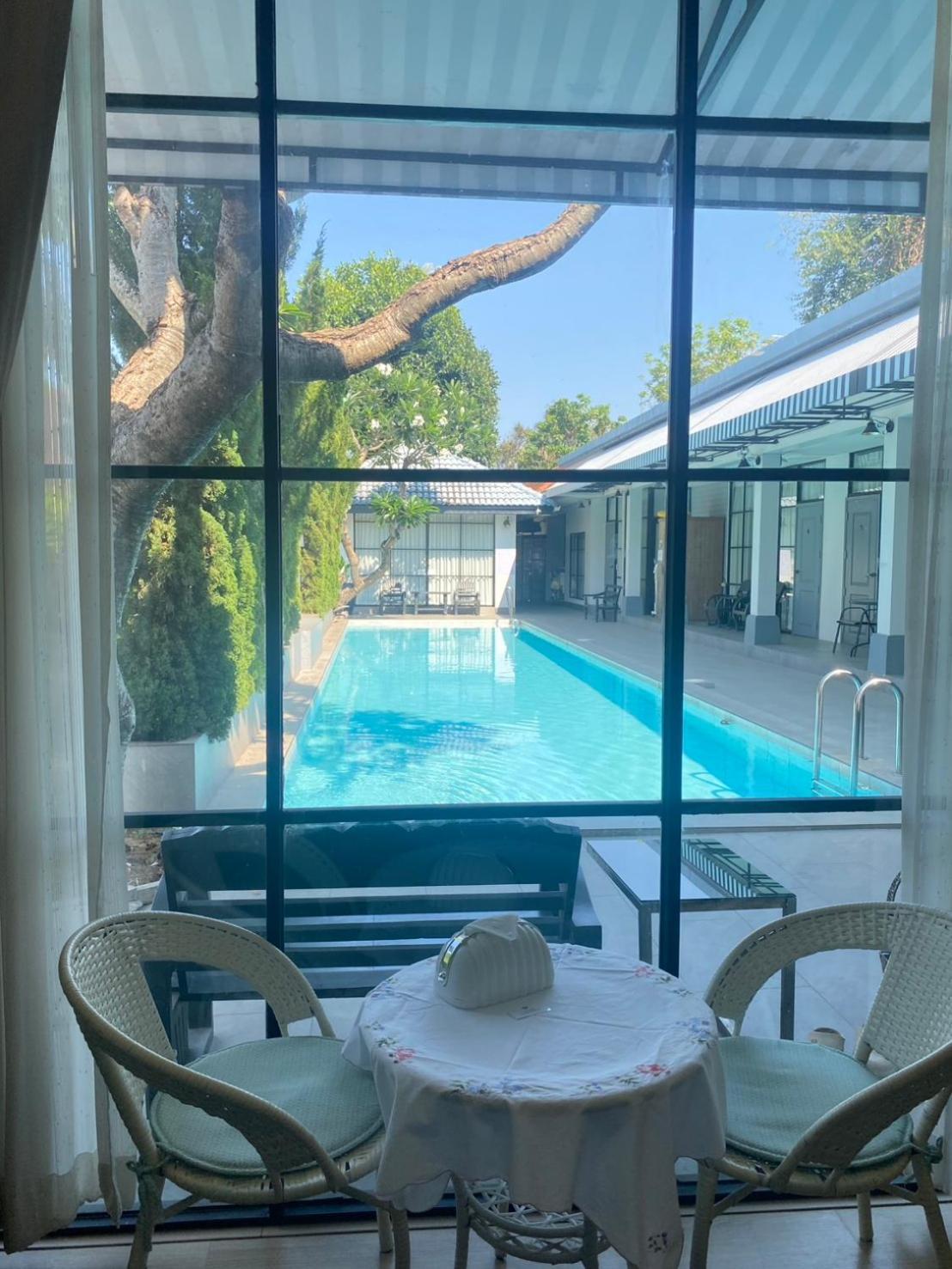 La Riva Boutique Hotel カムペーンペット エクステリア 写真