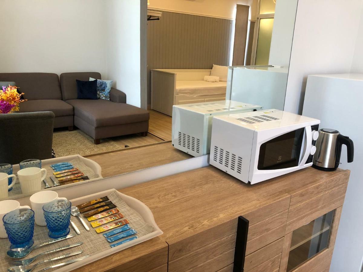 La Riva Boutique Hotel カムペーンペット エクステリア 写真