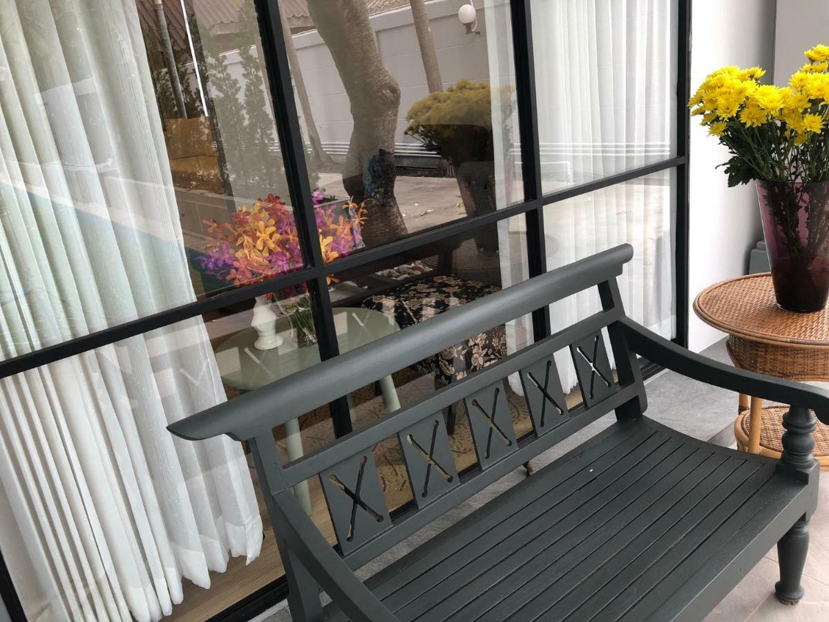 La Riva Boutique Hotel カムペーンペット エクステリア 写真