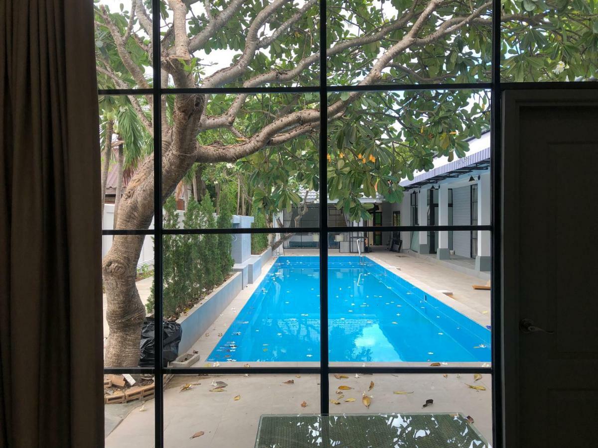 La Riva Boutique Hotel カムペーンペット エクステリア 写真