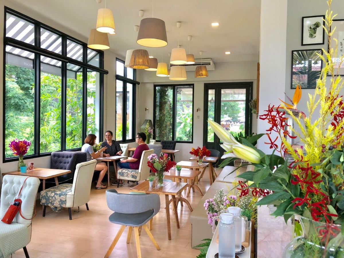 La Riva Boutique Hotel カムペーンペット エクステリア 写真