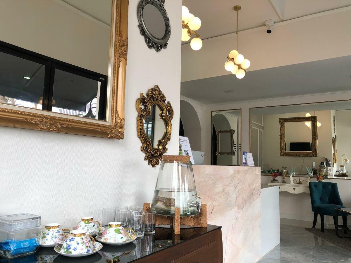 La Riva Boutique Hotel カムペーンペット エクステリア 写真